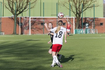 Bild 127 - wBJ SV Wahlstedt - SV Henstedt Ulzburg : Ergebnis: 0:1